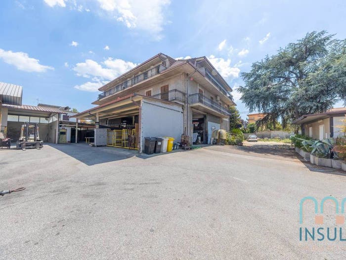 Casa con 6 locali in vendita in Via Casilina, Laghetto, Monte Compatri