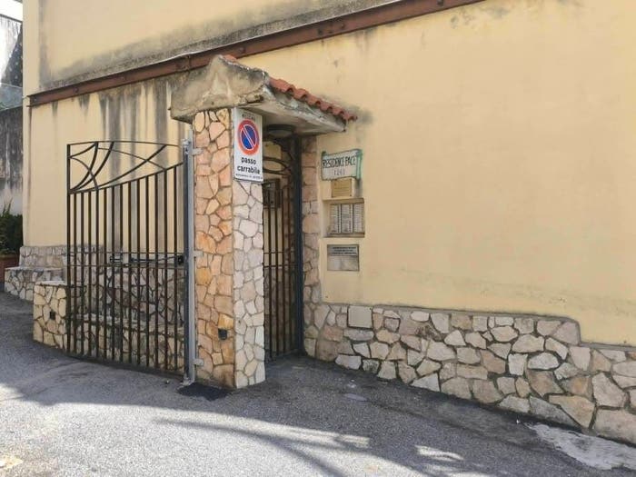 Appartamento con 5 locali in vendita in Via Consolare Pompea, Villaggio Pace, Messina