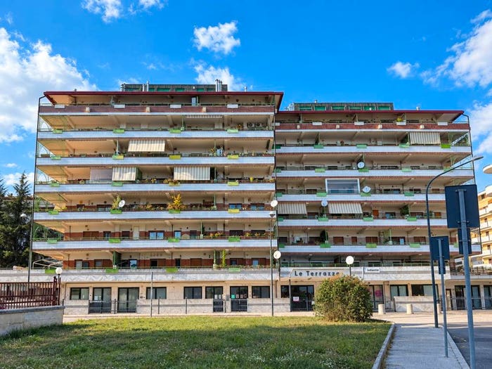 Appartamento quadrilocale in vendita in Via Generale Adolfo Infante, Centro, Avezzano