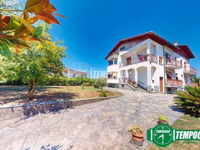 Casa con 6 locali in vendita in Via Rondanino, San Cristoforo
