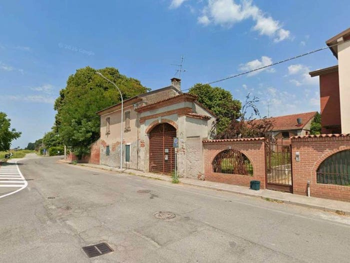 Casa con 6 locali in vendita in Angolo Via del Castello e Via Cavagnari, Centro, Torre de' Picenardi