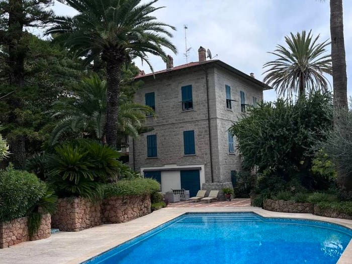 Casa con 6 locali in vendita in Via Conca Verde, Due Strade, Bordighera