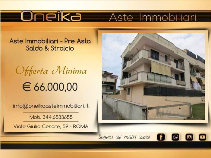 Appartamento con 6 locali in vendita in Via delle Ginestre, Melito di Napoli