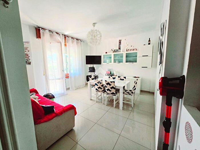 Appartamento quadrilocale in vendita in Zona Via Paolo Marconi, Rimini