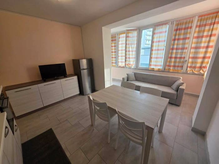 Appartamento trilocale in vendita in Viale Giovanni Pascoli, Lido degli Estensi, Comacchio