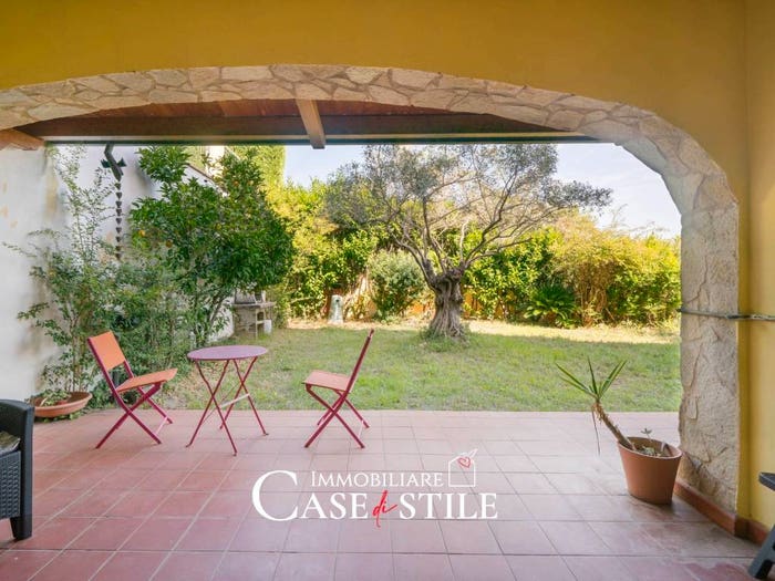 Casa con 5 locali in vendita in Via Caniparola, Caniparola, Fosdinovo