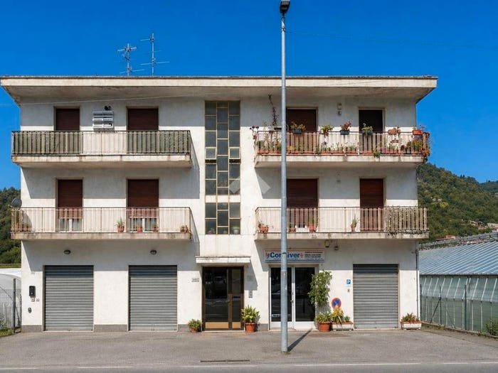 Appartamento trilocale in vendita in VIA BRAIE, Centro, Camporosso