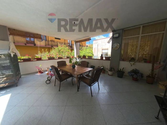 Appartamento con 6 locali in vendita in via Rosolino Pilo, Centro, Carini