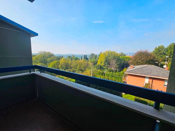 Appartamento quadrilocale in affitto in Via Andrea Bregno, Prestino, Como