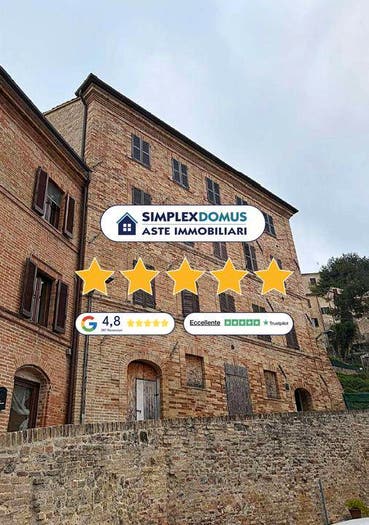 Appartamento trilocale in vendita in Via Castello, Cupra Marittima