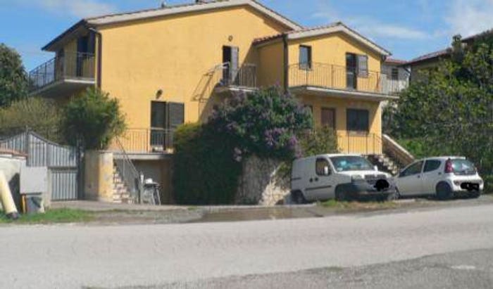 Appartamento con 6 locali in vendita in Via Madonna delle Grazie, Montegabbione