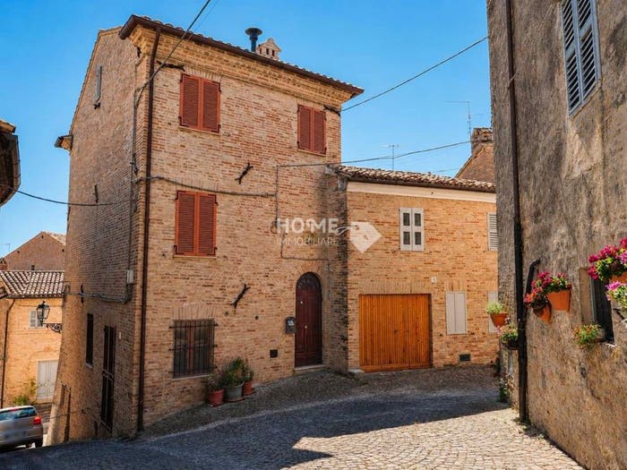 Casa con 5 locali in vendita in Vicolo Latini, Centro, Mogliano