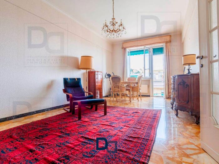 Appartamento quadrilocale in vendita in Via Timavo, Borgoratti, Genova