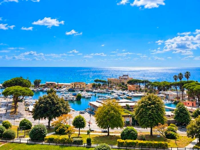 Appartamento trilocale in vendita in Via Traiano, Centro, Terracina