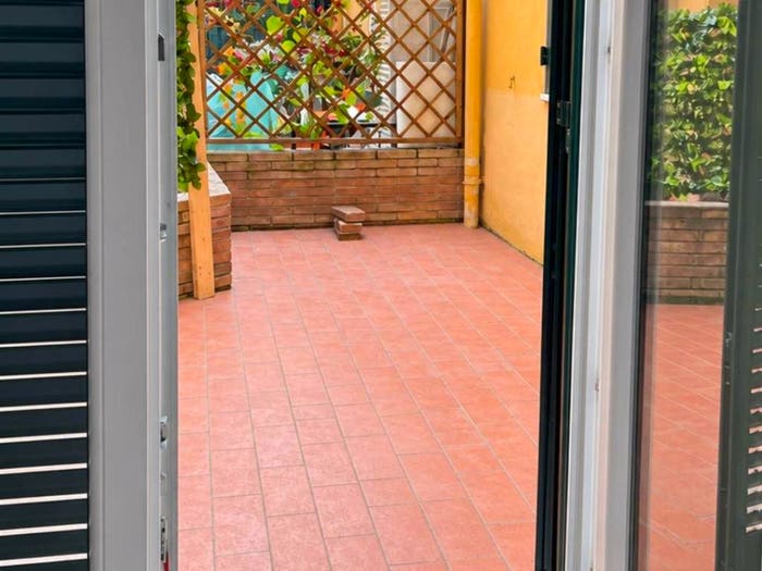 Appartamento monolocale in vendita in Cisternone, Livorno