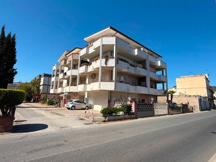 Appartamento trilocale in vendita in Via Nazionale, Centro, Falcone