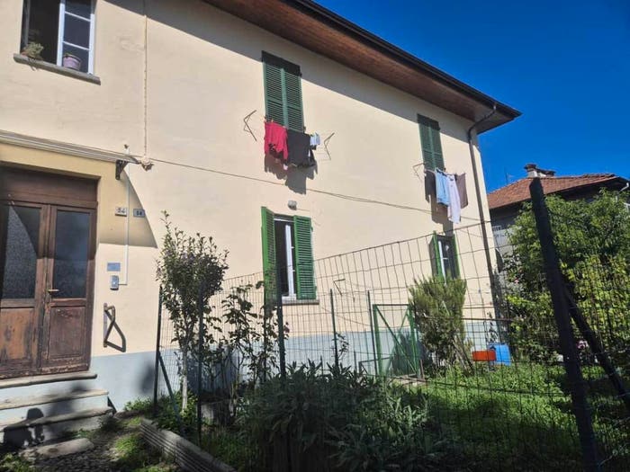 Appartamento quadrilocale in vendita in Viale Varallo, Centro, Borgosesia
