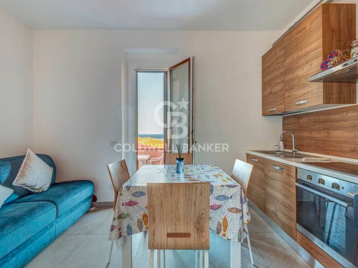 Appartamento quadrilocale in vendita in Via L Lloyd, Centro, Marciana Marina