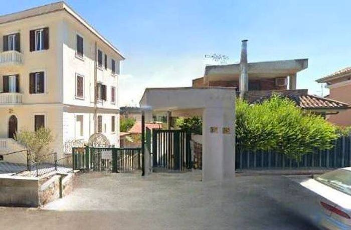 Casa con 5 locali in vendita in Via dei Gonzaga, Pisana Bravetta, Roma