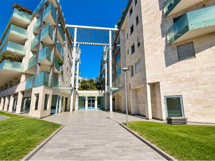 Appartamento trilocale in vendita in Via Bottego, Bonaria, Cagliari