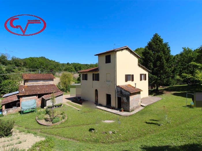 Casa quadrilocale in vendita in Via delle Ville, Ville, Terranuova Bracciolini