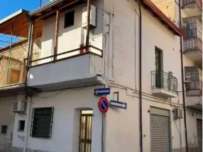 Appartamento quadrilocale in vendita in Via San Martino, Centro, Battipaglia