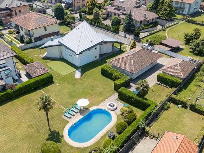 Casa con 5 locali in vendita in Via Rossini, Centro, Gozzano