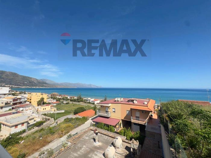 Appartamento trilocale in vendita in Via Cassipea, Alcamo Marina, Alcamo