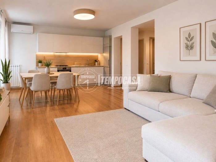 Appartamento bilocale in vendita in Via Guglielmo Marconi, Centro, Cassago Brianza