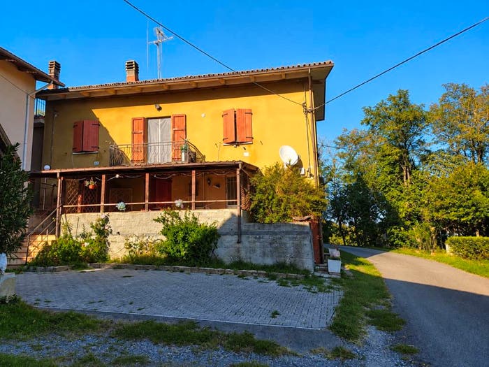 Casa quadrilocale in vendita in Località Carona, Solignano