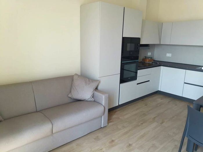 Appartamento trilocale in vendita in Via Alfredo Bergami, Saffi, Bologna