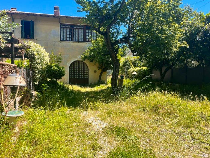 Appartamento trilocale in vendita in Via Novembre, Centro, Grottaferrata