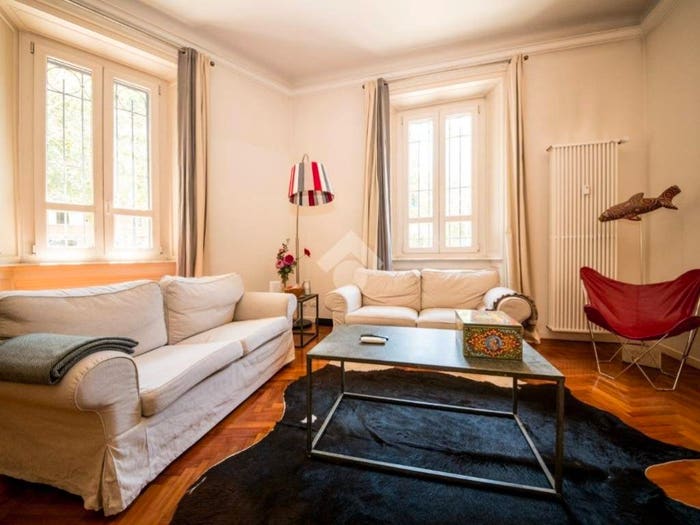 Appartamento trilocale in vendita in Viale Tibaldi, Corso San Gottardo, Milano