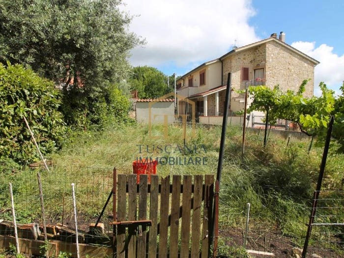 Appartamento quadrilocale in vendita in Casole d'Elsa