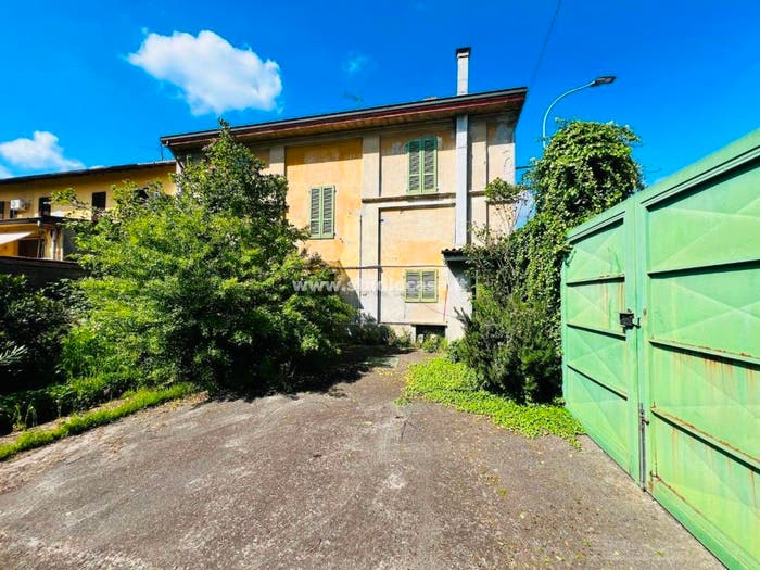 Casa con 5 locali in vendita in Casalbuttano ed Uniti