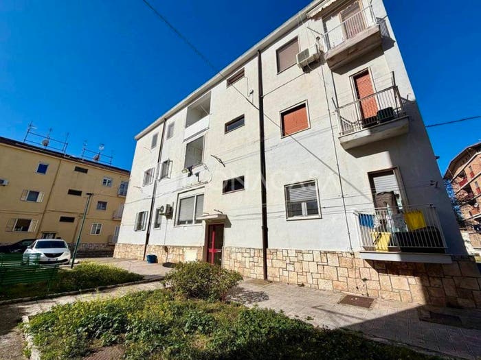 Appartamento quadrilocale in vendita in Centro, Matera