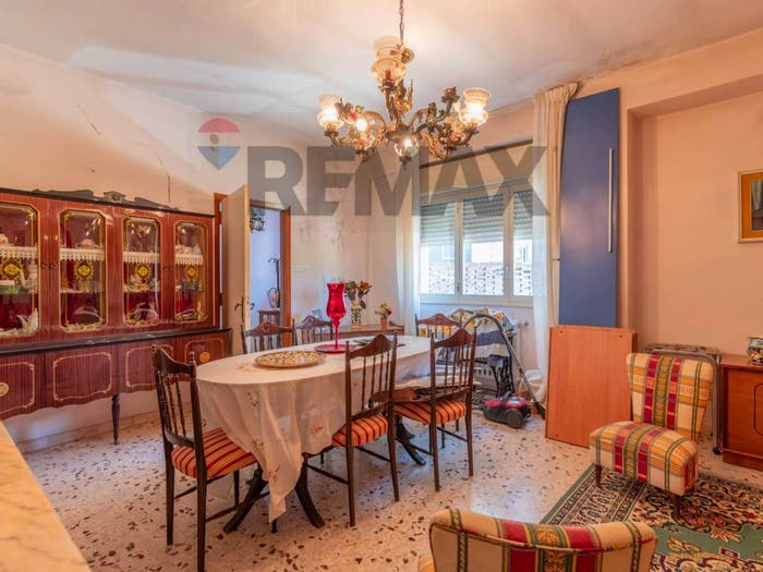 Appartamento con 6 locali in vendita in Via Santa Maria Di Gesù, Centro, Caltagirone