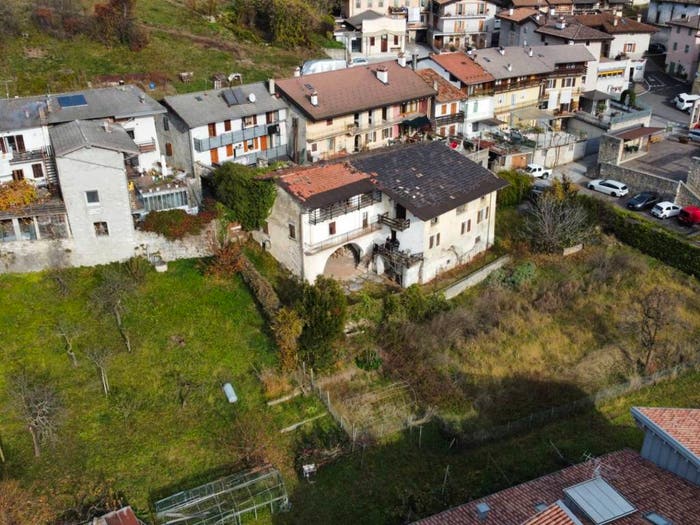 Casa con 6 locali in vendita in Via S Biagio, Crosano, Brentonico