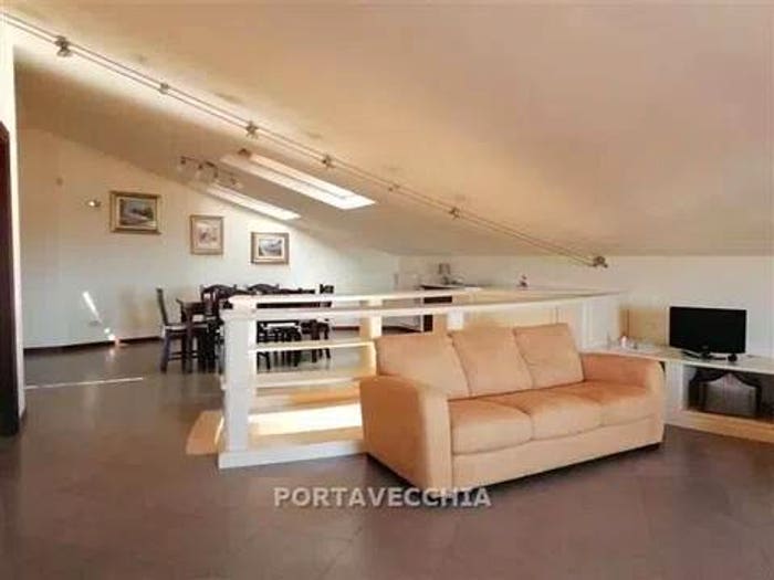 Appartamento con 5 locali in vendita in Neighbourhood Porta Nuova Via Roma, Regioni, Grosseto