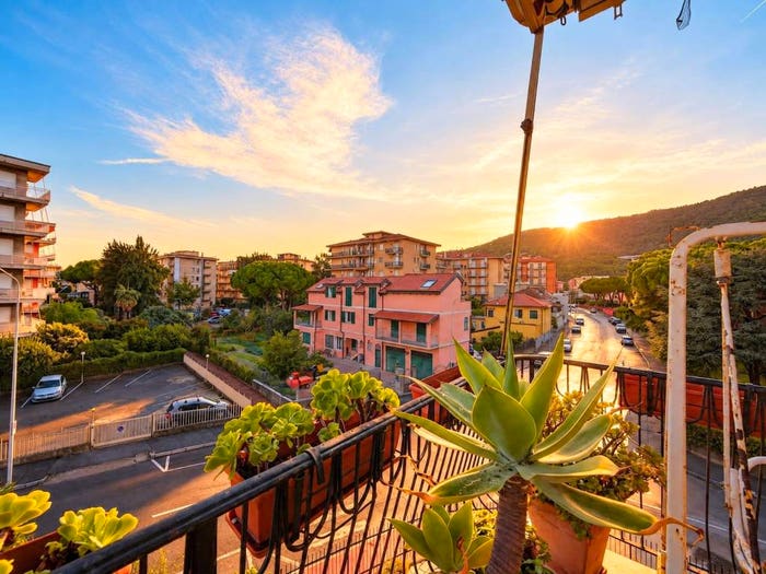 Appartamento trilocale in vendita in Via Giovanni Rattalino, Marina Di Andora, Andora