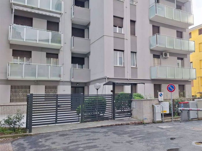 Appartamento quadrilocale in vendita in Via della Cella, Sant'Agnese Università, Modena
