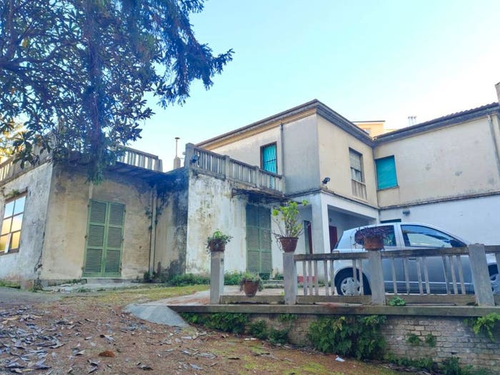 Casa con 6 locali in vendita in Via Bengasi, Centro, Ortona