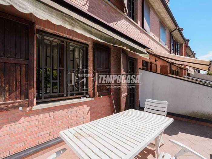 Casa con 6 locali in vendita in Via II Agosto, Cadriano, Granarolo dell'Emilia