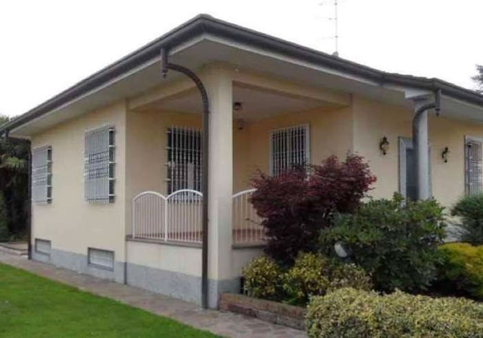 Casa con 5 locali in vendita in via Casentino, Boscherona, Monza
