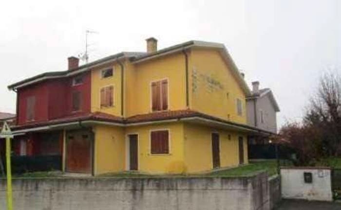 Appartamento con 6 locali in vendita in Str Montata, Sant'antonio, Porto Mantovano