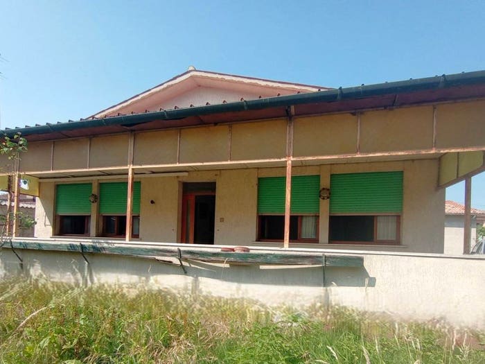Casa con 6 locali in vendita in Boscochiaro Via Dei Mille, Boscochiaro, Cavarzere