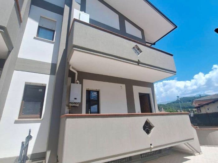 Appartamento trilocale in vendita in Via Angelo Maria Ricci, Rieti