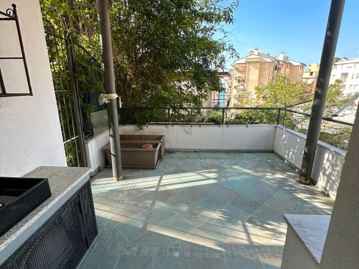 Appartamento con 5 locali in vendita in Via Prino Inferiore, Centro, Cogoleto