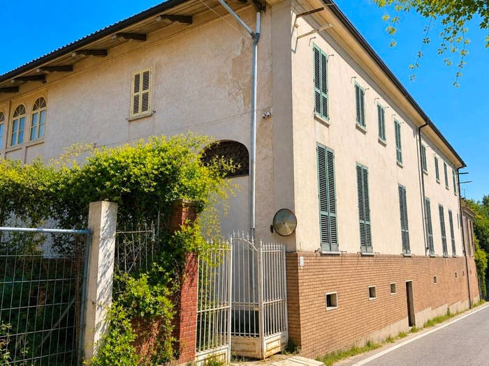 Casa con 6 locali in vendita in Via Santuario di Oropa, Vandorno Piazzo Cossila, Biella