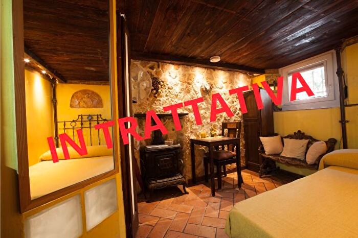 Appartamento monolocale in vendita in Vicolo dei Panieri, Trastevere, Roma